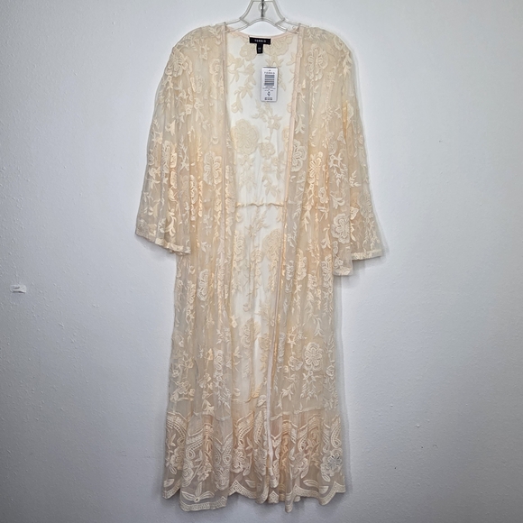 Torrid Cream Floral Lace Chiffon Duster Kimono NWT - Picture 2 of 8